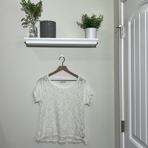 4 for 25🌻Abercombie and Fitch white patterned top